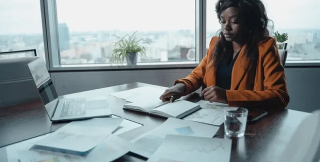 lady working at corporate office